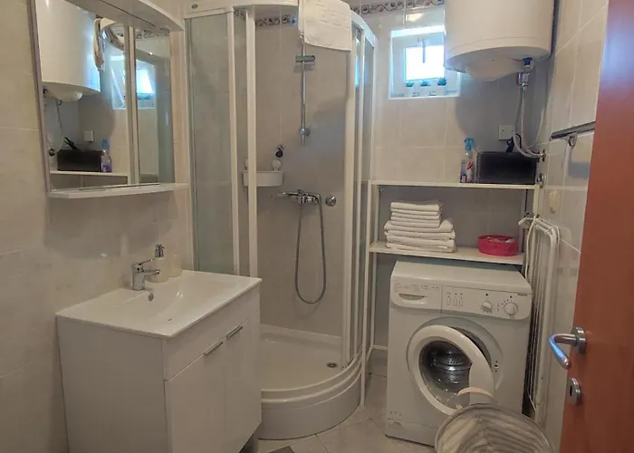 Apartment Sea Corner